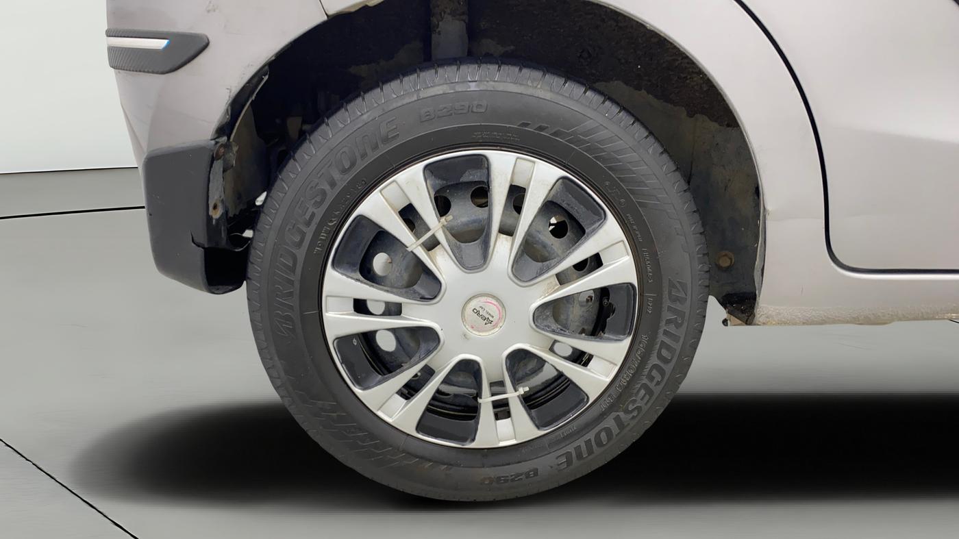 2016 Maruti Celerio VXI, Petrol, Manual, 88,413 km, Right Rear Wheel