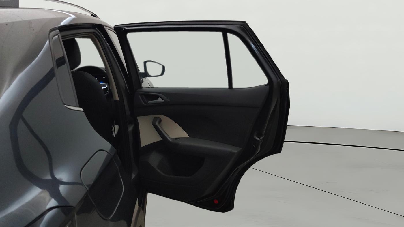 2023 Volkswagen TAIGUN TOPLINE 1.0 TSI AT, Petrol, Automatic, 33,166 km, RHS Rear Door