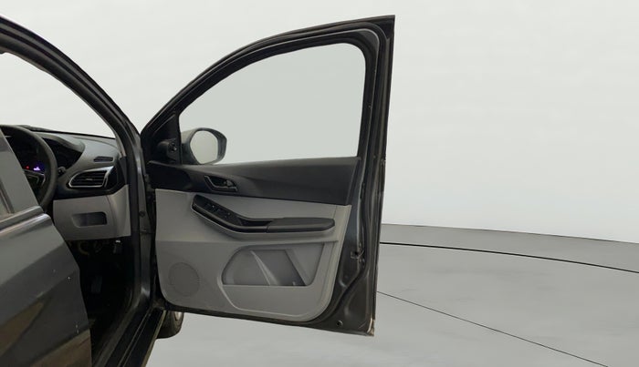 2021 Tata Tiago XT PETROL, Petrol, Manual, 55,640 km, RHS Front Door