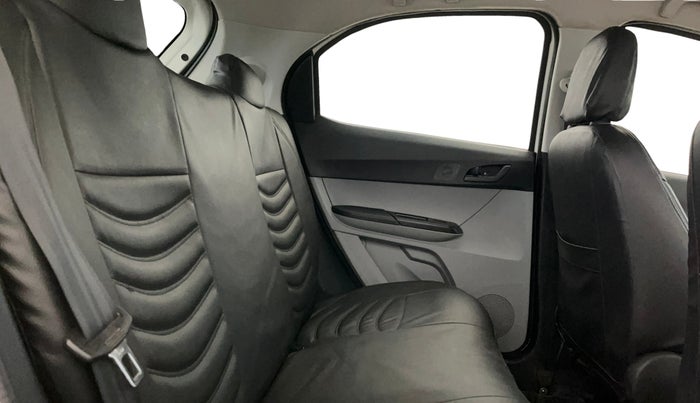 2022 Tata Tiago XT CNG, CNG, Manual, 27,376 km, Right Side Rear Door Cabin