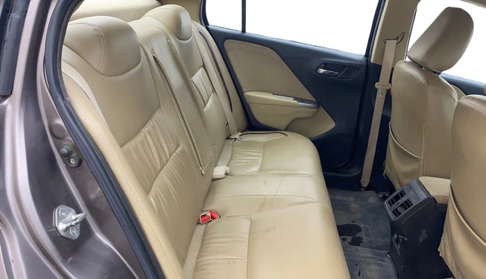 2015 Honda City 1.5L I-VTEC V MT, Petrol, Manual, 52,560 km, Right Side Rear Door Cabin