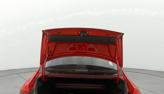 2018 Skoda Rapid STYLE 1.6 MPI AT, Petrol, Automatic, 42,741 km, Boot Door Open