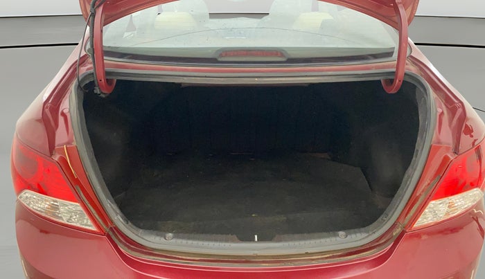 2014 Hyundai Verna FLUIDIC 1.6 VTVT SX, Petrol, Manual, 58,751 km, Boot Open Zoomed View
