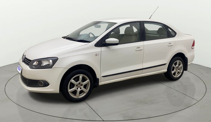 2013 Volkswagen Vento HIGHLINE 1.6 MPI, Petrol, Manual, 1,25,412 km, Left Front Diagonal
