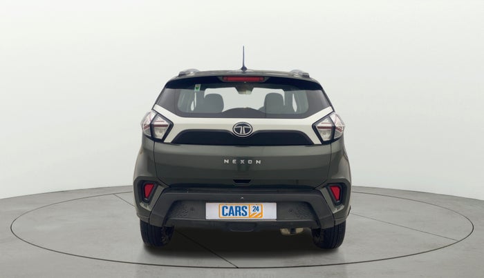 2022 Tata NEXON XMA SUNROOF PETROL, Petrol, Automatic, 17,562 km, Back/Rear