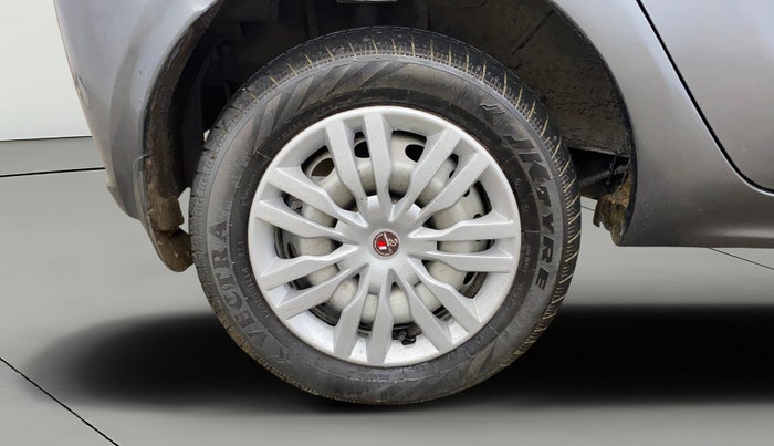 2023 Tata Tiago XM CNG, CNG, Manual, 62,792 km, Right Rear Wheel