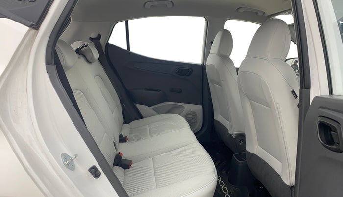 2024 Hyundai GRAND I10 NIOS ERA 1.2 KAPPA VTVT, Petrol, Manual, 2,310 km, Right Side Rear Door Cabin