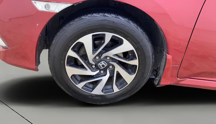2019 Honda Civic 1.8L I-VTEC V CVT, Petrol, Automatic, 1,05,008 km, Left Front Wheel
