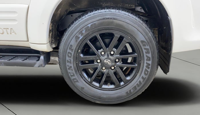 2014 Toyota Fortuner 3.0 4X2 AT, Diesel, Automatic, 82,343 km, Left Rear Wheel