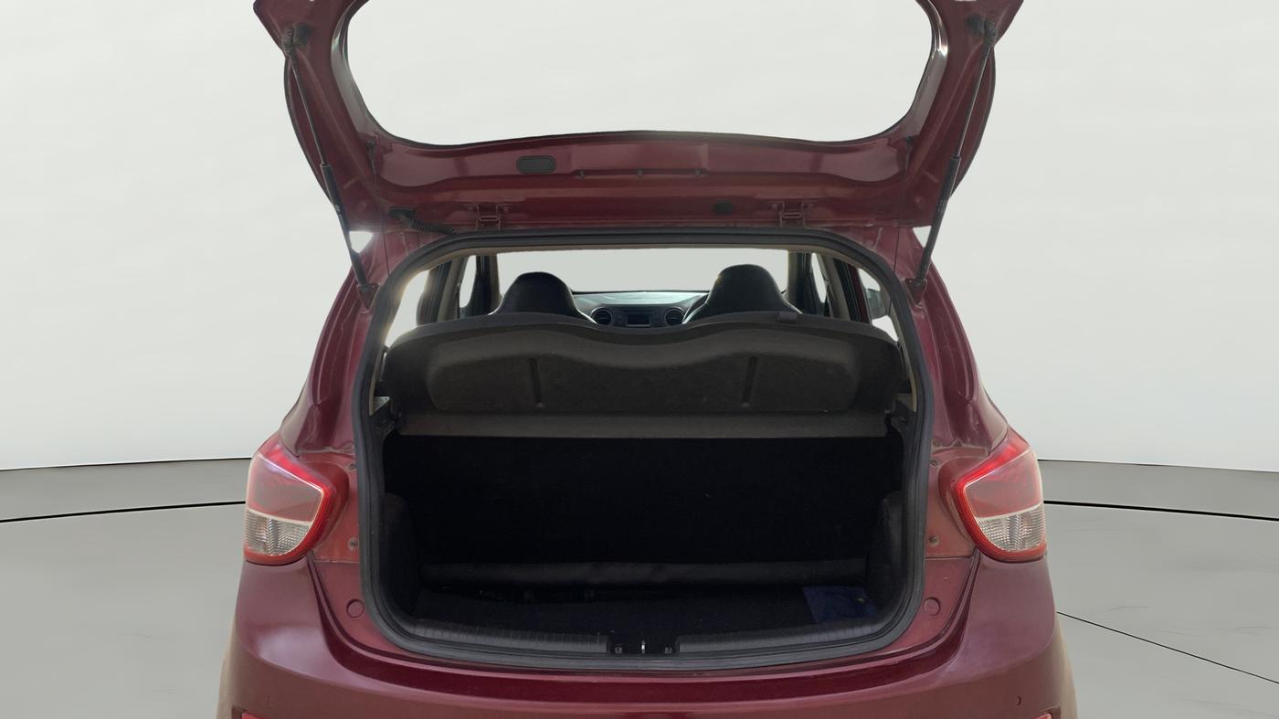 2013 Hyundai Grand i10 SPORTZ 1.2 KAPPA VTVT, Petrol, Manual, 66,349 km, Boot Open Zoomed View