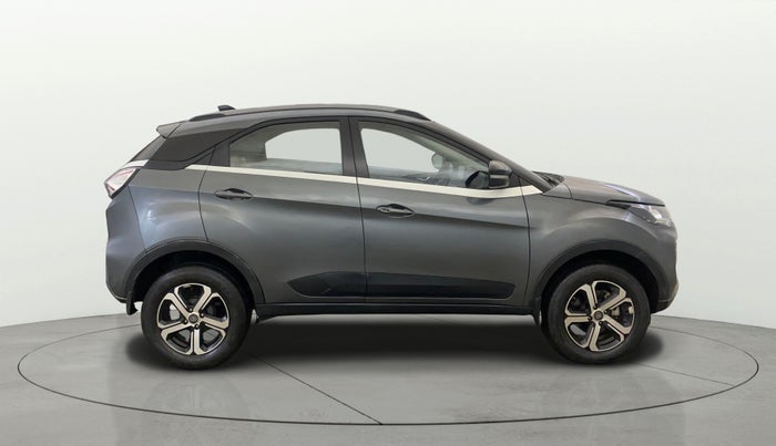 2023 Tata NEXON XZ PLUS LUX SUNROOF DUAL TONE PETROL, Petrol, Manual, 21,216 km, Right Side View