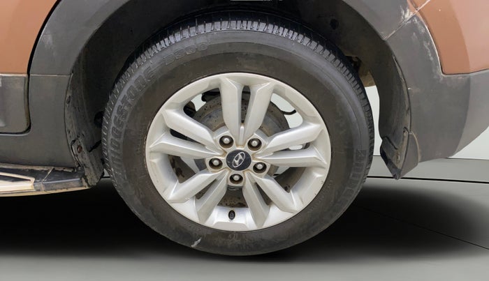 2017 Hyundai Creta S PLUS 1.4 DIESEL, Diesel, Manual, 1,17,398 km, Left Rear Wheel