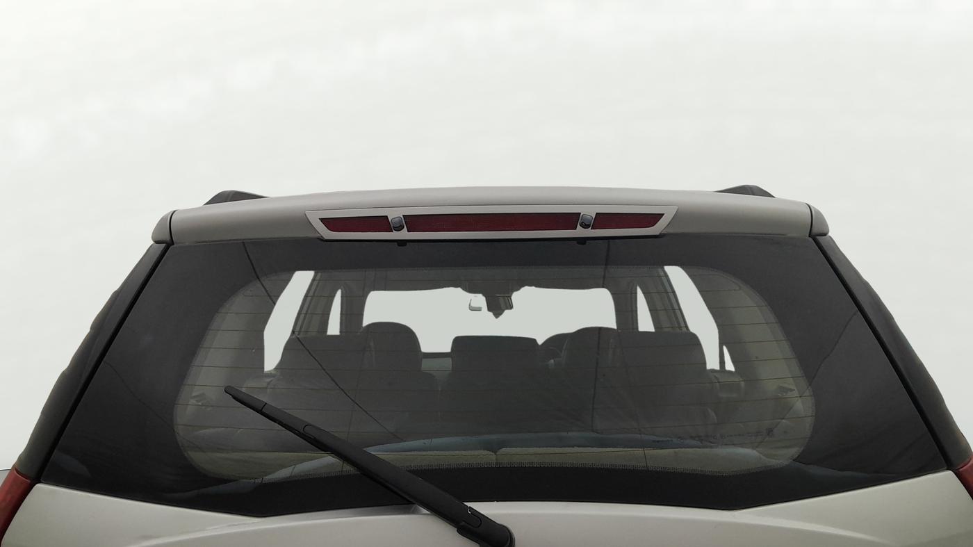 2016 Mahindra XUV500 W6 AT 1.99, Diesel, Automatic, 44,518 km, Rear Windshield