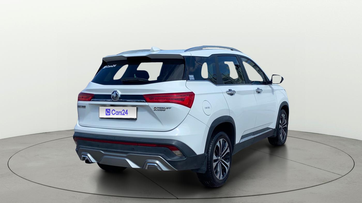 2023 MG HECTOR SHARP 2.0 DIESEL, Diesel, Manual, 35,305 km, Right Back Diagonal