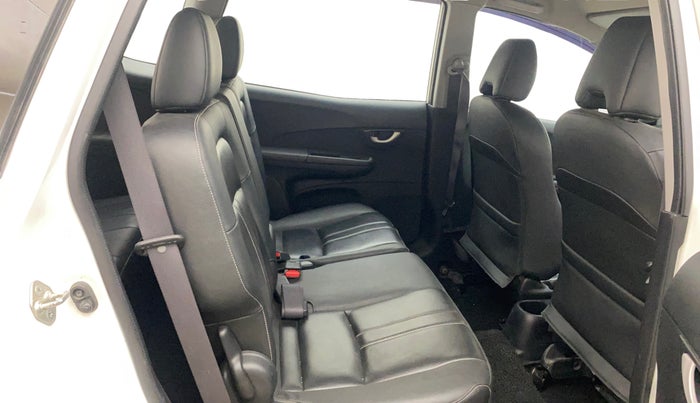 2018 Honda BR-V 1.5L I- DTEC VX, Diesel, Manual, 1,09,755 km, Right Side Rear Door Cabin