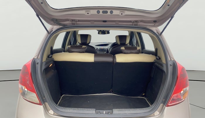 2013 Hyundai i20 SPORTZ 1.4 CRDI, Diesel, Manual, 1,48,956 km, Boot Open Zoomed View