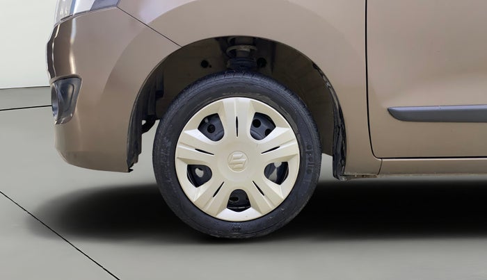 2013 Maruti Wagon R 1.0 VXI, Petrol, Manual, 10,830 km, Left Front Wheel