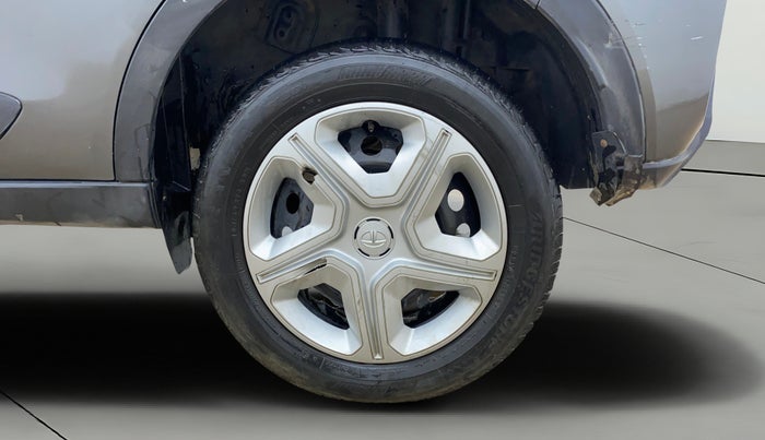 2022 Tata NEXON XMA PLUS SUNROOF PETROL, Petrol, Automatic, 47,565 km, Left Rear Wheel