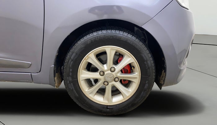 2015 Hyundai Grand i10 ASTA AT 1.2 KAPPA VTVT, Petrol, Automatic, 83,202 km, Right Front Wheel