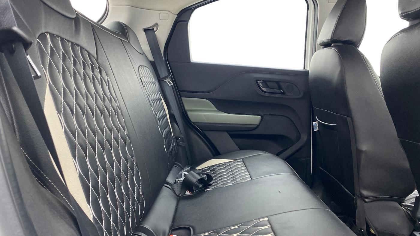 2024 Tata PUNCH ADVENTURE MT, Petrol, Manual, 13,763 km, Right Side Rear Door Cabin