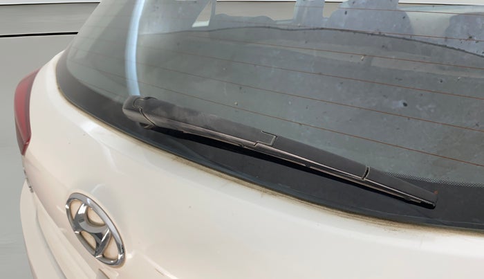 2016 Hyundai Elite i20 ASTA 1.2 (O), Petrol, Manual, 90,155 km, Rear Wiper