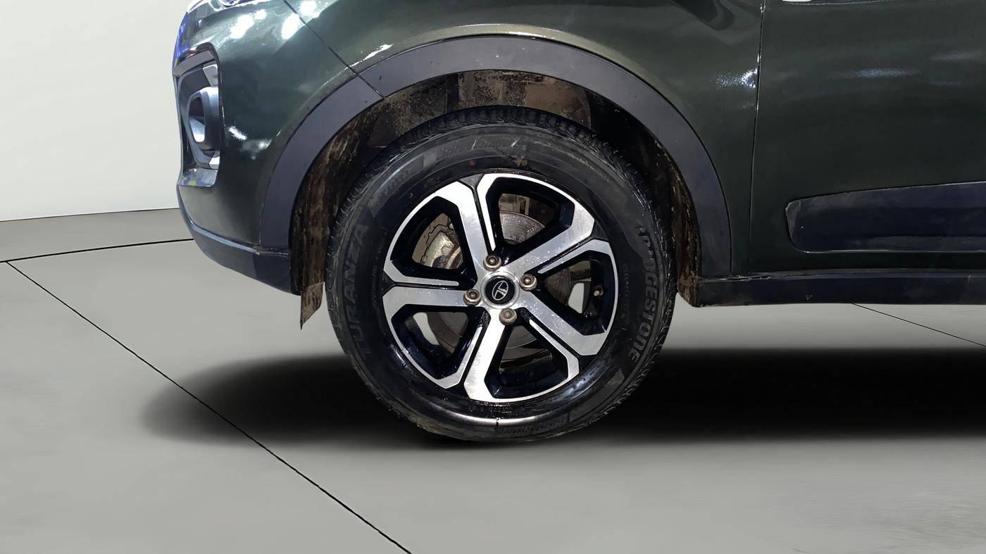 2022 Tata NEXON XZA PLUS (HS) PETROL, Petrol, Automatic, 41,041 km, Left Front Wheel