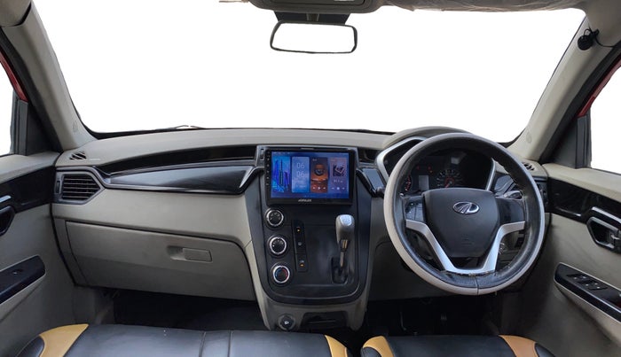 2017 Mahindra Kuv100 K8 D 6 STR, Diesel, Manual, 58,613 km, Dashboard