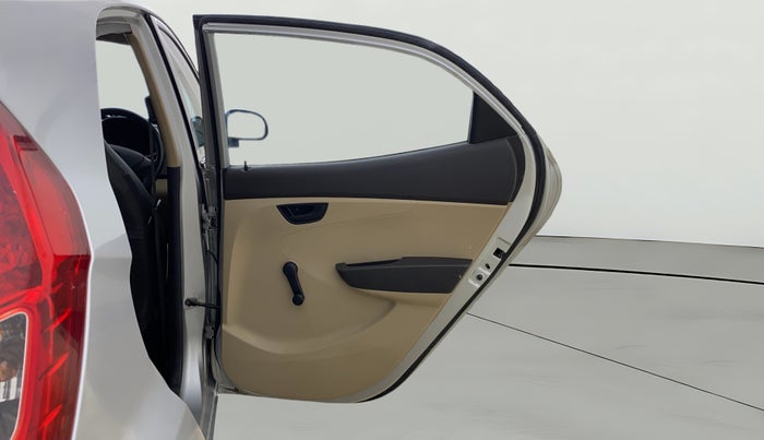 2016 Hyundai Eon ERA +, Petrol, Manual, 65,616 km, RHS Rear Door