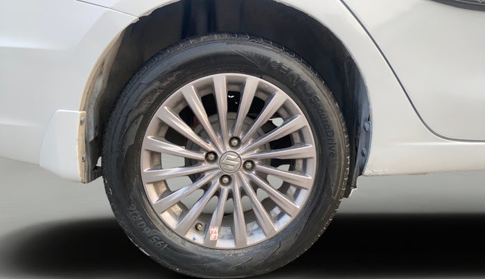 2017 Maruti Ciaz ALPHA 1.4 PETROL, Petrol, Manual, 1,46,733 km, Right Rear Wheel