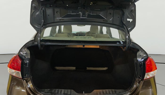 2016 Maruti Ciaz ZXI, Petrol, Manual, 70,565 km, Boot Open Zoomed View