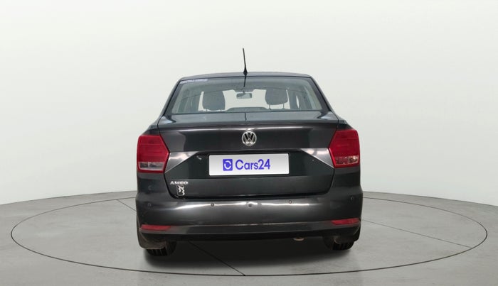 2016 Volkswagen Ameo COMFORTLINE 1.2L, Petrol, Manual, 77,841 km, Back/Rear