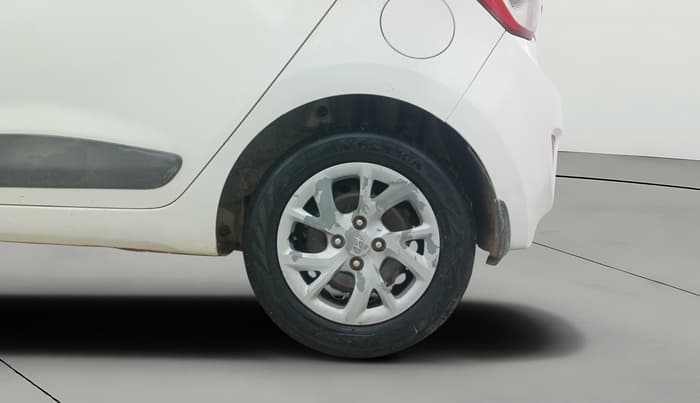 2015 Hyundai Grand i10 ASTA AT 1.2 KAPPA VTVT, Petrol, Automatic, 70,883 km, Left Rear Wheel
