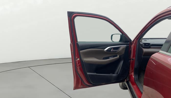 2022 Toyota URBAN CRUISER HYRYDER V HYBRID, Hybrid, Automatic, 54,927 km, LHS Front Door