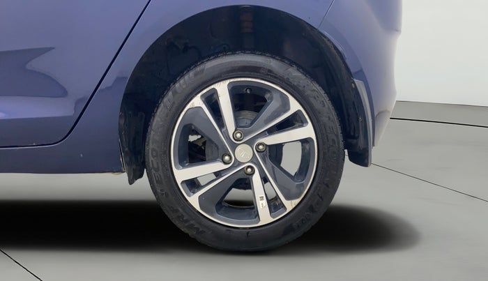 2023 Tata ALTROZ XZA + SUNROOF, Petrol, Automatic, 24,105 km, Left Rear Wheel