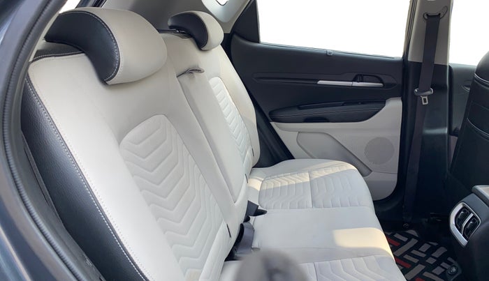 2023 KIA SONET HTX 1.0 DCT, Petrol, Automatic, 46,808 km, Right Side Rear Door Cabin