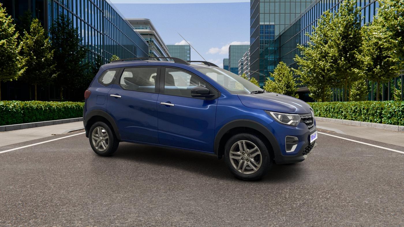 2023 Renault TRIBER RXZ AMT, Petrol, Automatic, 26,418 km, Right Front Diagonal