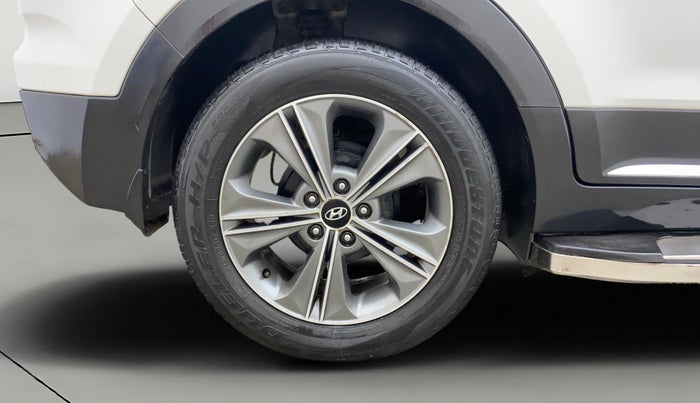2017 Hyundai Creta SX PLUS 1.6 PETROL, Petrol, Manual, 80,223 km, Right Rear Wheel