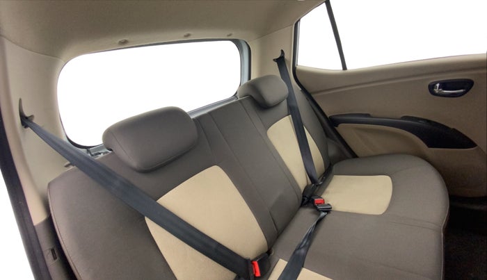 2013 Hyundai i10 SPORTZ 1.2, Petrol, Manual, 33,746 km, Right Side Rear Door Cabin