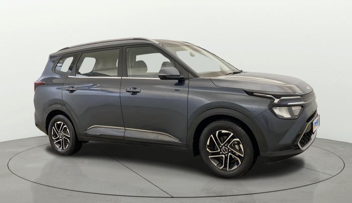 2022 KIA CARENS PRESTIGE 1.5 PETROL 7 STR, Petrol, Manual, 31,276 km, Right Front Diagonal