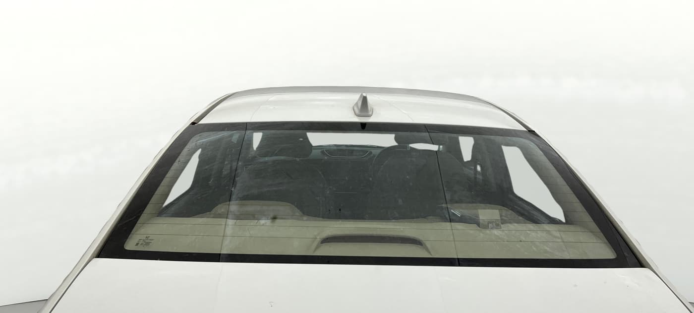 2020 Honda Amaze 1.2L I-VTEC VX CVT, Petrol, Automatic, 48,533 km, Rear Windshield