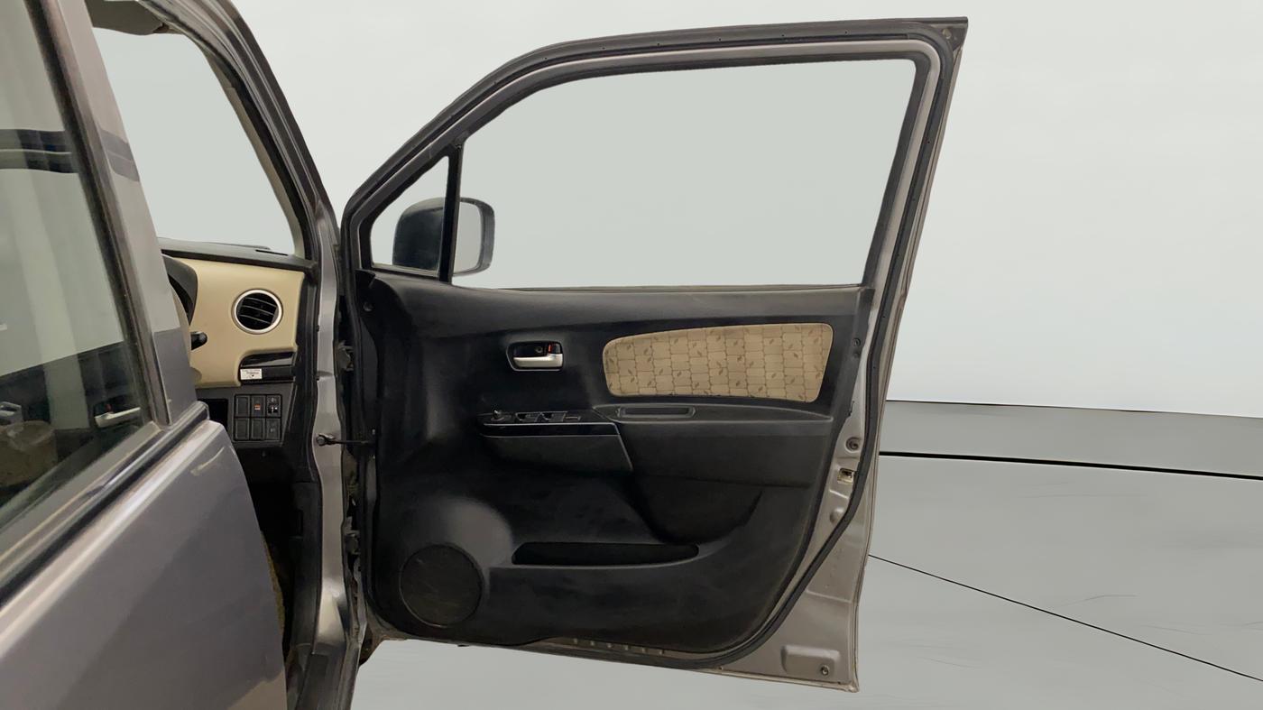 2018 Maruti Wagon R 1.0 VXI, Petrol, Manual, 59,327 km, RHS Front Door