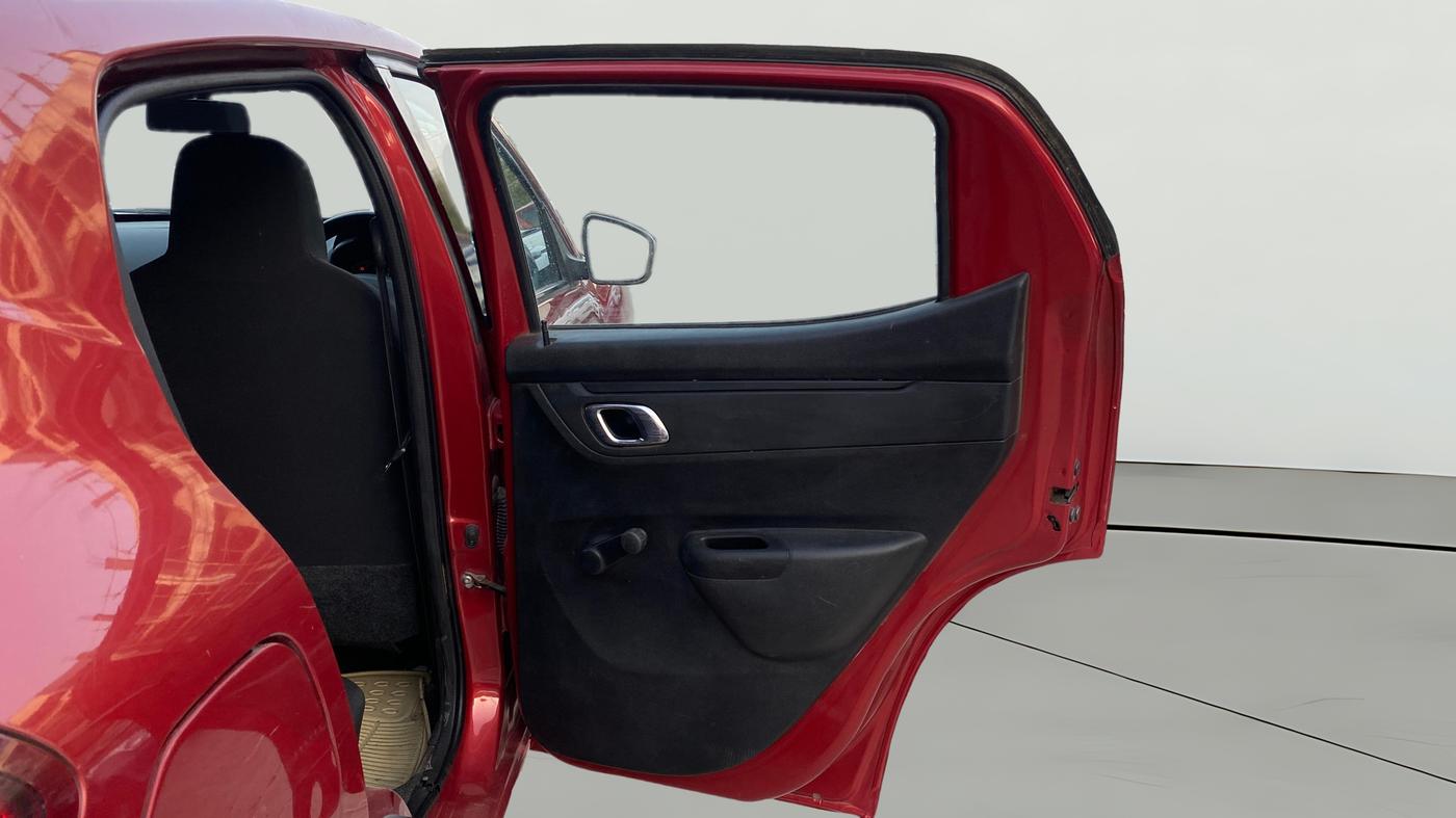 2019 Renault Kwid RXT 1.0 (O), CNG, Manual, 1,35,268 km, RHS Rear Door