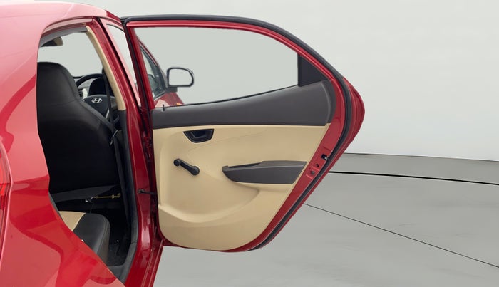 2017 Hyundai Eon ERA PLUS (O), Petrol, Manual, 33,154 km, RHS Rear Door