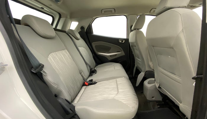 2016 Ford Ecosport TITANIUM 1.5L DIESEL, Diesel, Manual, 1,01,769 km, Right Side Rear Door Cabin