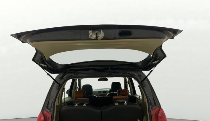 2016 Maruti Ertiga VXI AT, Petrol, Automatic, 81,140 km, Boot Door Open