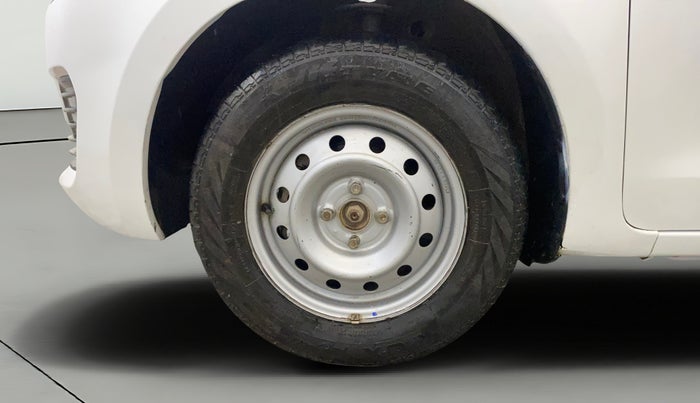 2023 Maruti Swift LXI, Petrol, Manual, 39,516 km, Left Front Wheel