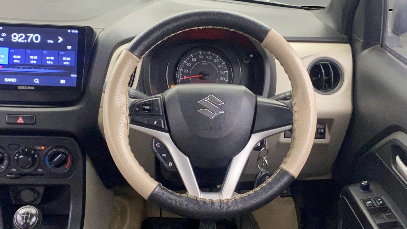 2020 Maruti New Wagon-R VXI (O) 1.2, Petrol, Manual, 30,491 km, Steering Wheel Close Up