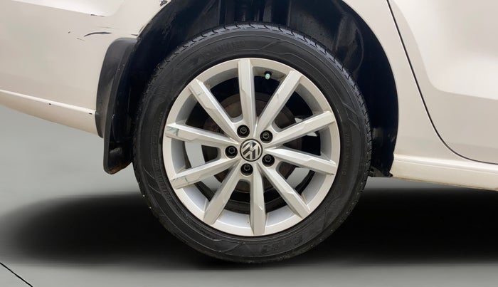 2018 Volkswagen Vento HIGHLINE PLUS 1.2 AT 16 ALLOY, Petrol, Automatic, 67,028 km, Right Rear Wheel