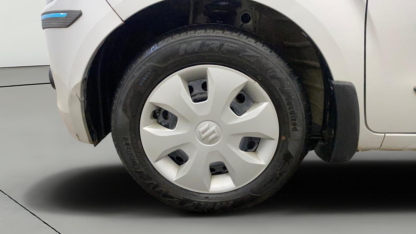 2024 Maruti New Wagon-R VXI CNG 1.0, CNG, Manual, 26,872 km, Left Front Wheel