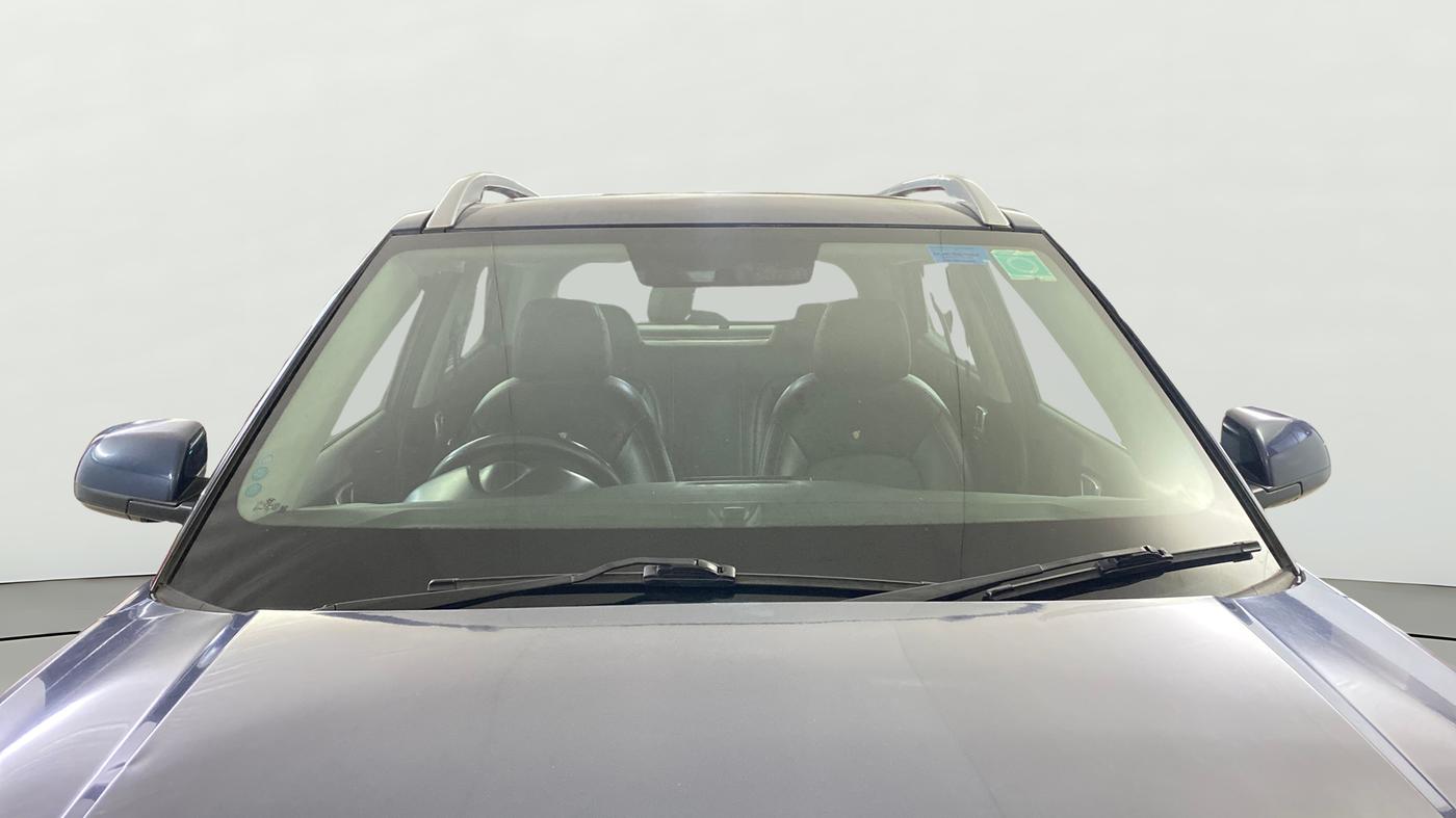 2022 Hyundai VENUE S 1.2, Petrol, Manual, 96,176 km, Front Windshield